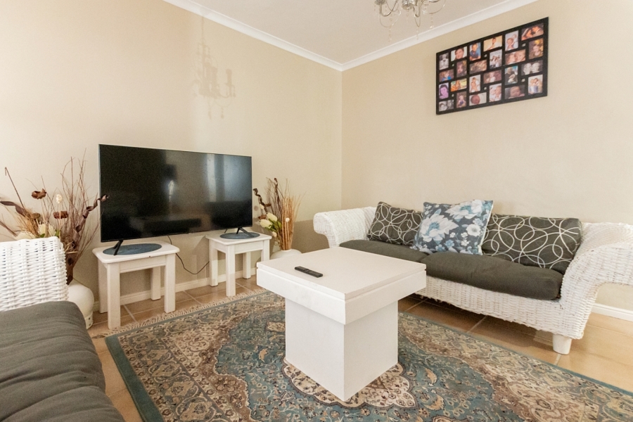 3 Bedroom Property for Sale in Waterfront Western Cape